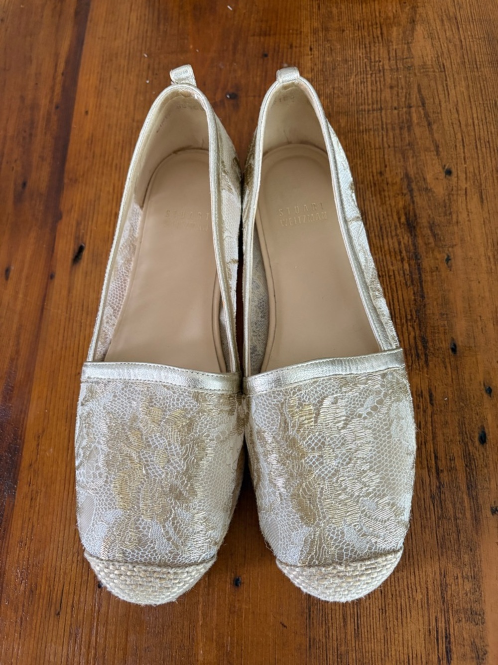 Stuart Weitzman Biarritz Espadrille Gold Lace Sheer Metallic Flats Sz 6.5